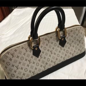 Louis Vuitton Mini Lin Alma Horizontal satchel